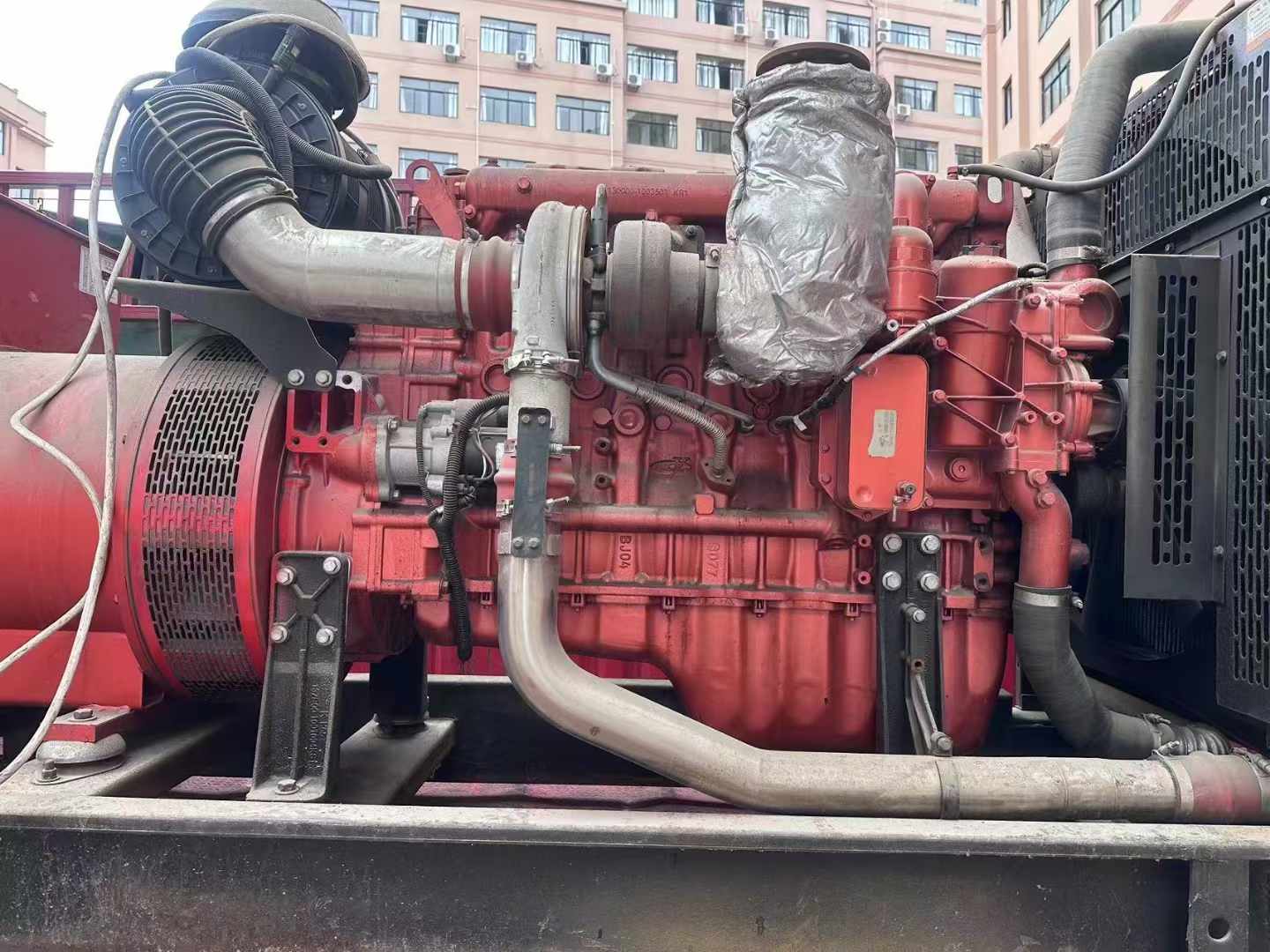 团风如何选择适合 600kW 柴油发电机组的过载保护器？