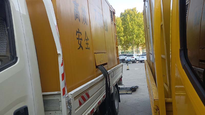 团风如何判断柴油发电机组和UPS电源的切换时间是否符合要求？